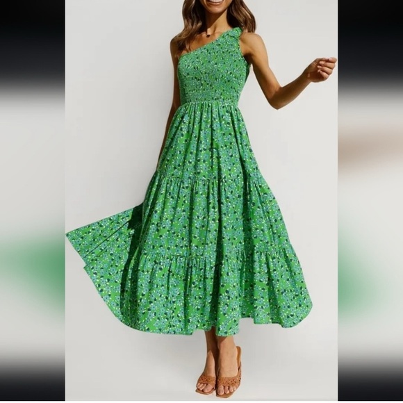 NWT Zcsia Floral‎ One Shoulder Sleeveless Smocked Ruffle Tiered Midi Dress Sz M - Picture 1 of 12